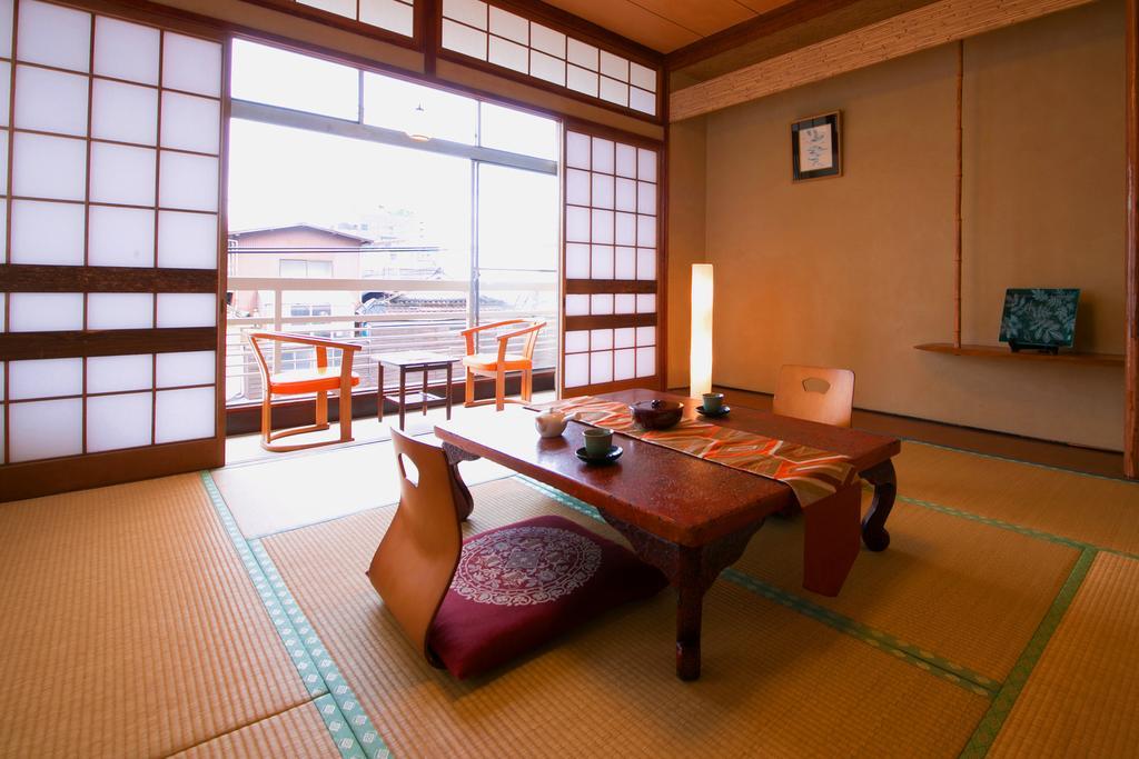 Hotel Koraku Beppu Ruang foto