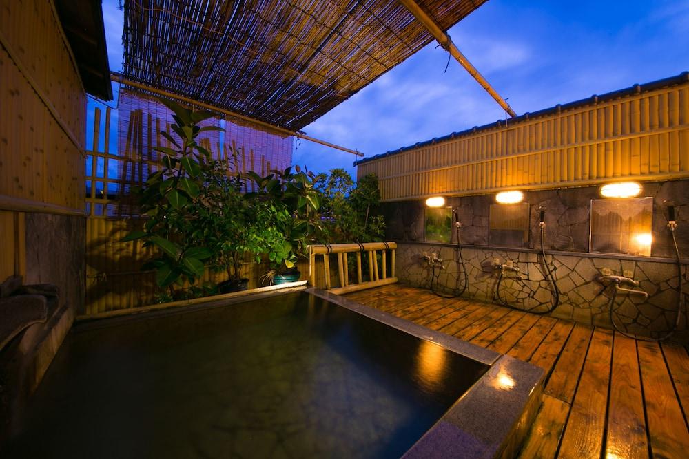 Hotel Koraku Beppu Bagian luar foto