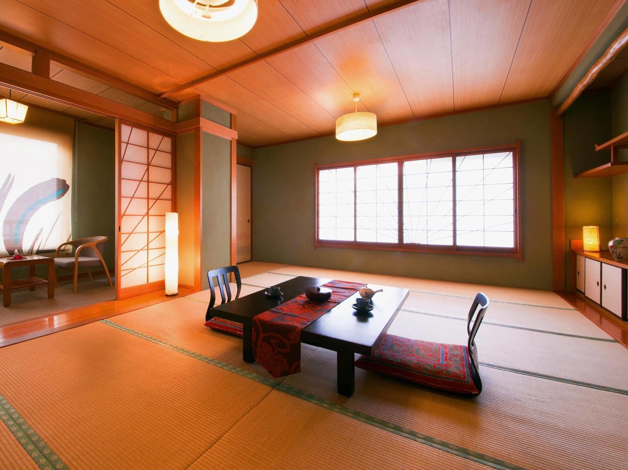 Hotel Koraku Beppu Bagian luar foto